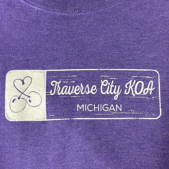 Traverse City Michigan KOA Campground Fleece Sweatshirt XL - Picture 2 of 8